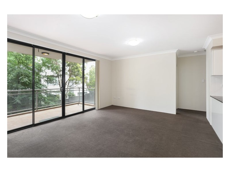 11/16 Oxford Street, Blacktown NSW 2148