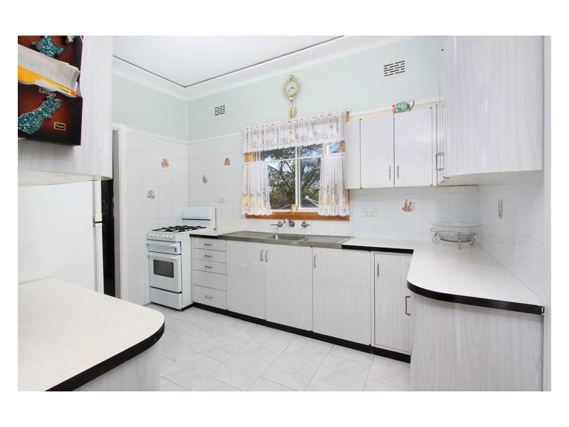 9 Cedar Place, Blacktown NSW 2148