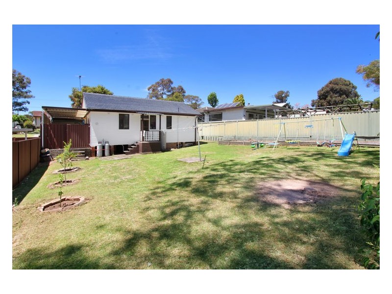 22 Wills Street, Lalor Park NSW 2147