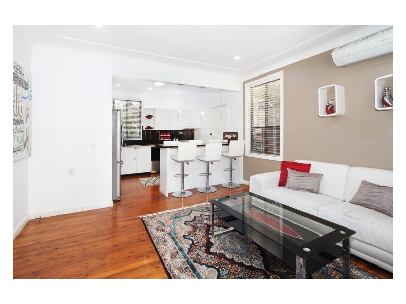 22 Wills Street, Lalor Park NSW 2147