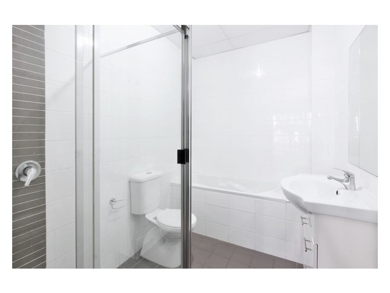 10/2 Bruce Street, Blacktown NSW 2148