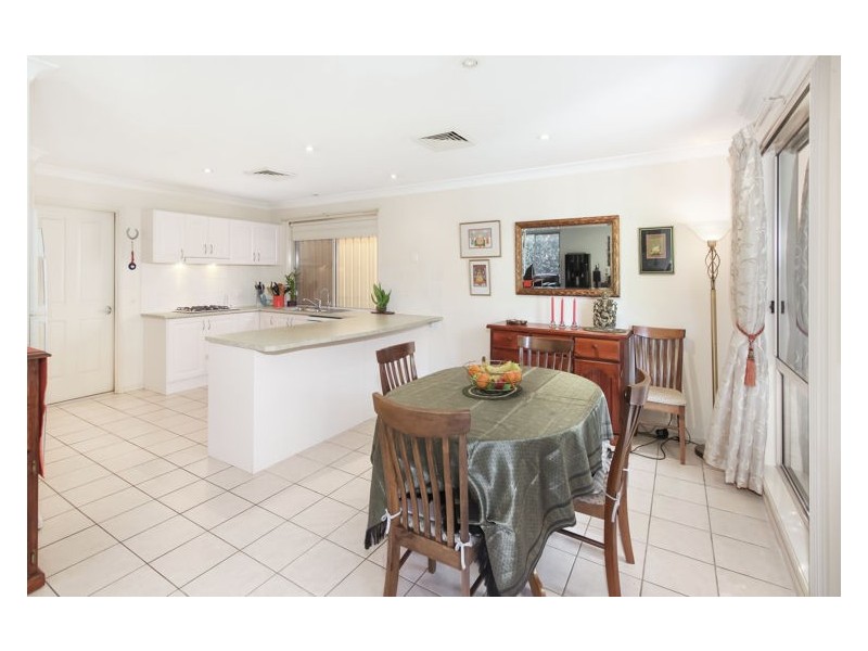 8 Pluto Court, Glenwood NSW 2768