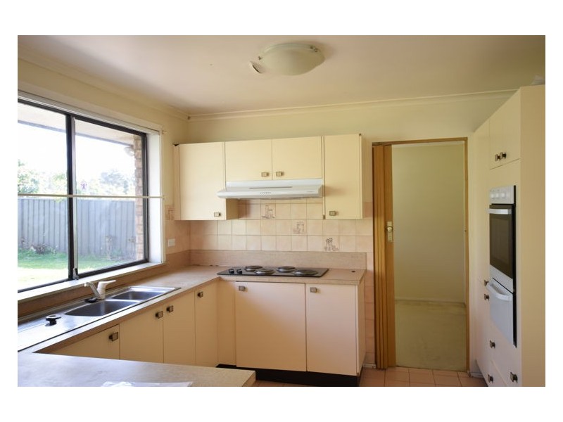 22 Ashgrove Crescent, Blacktown NSW 2148