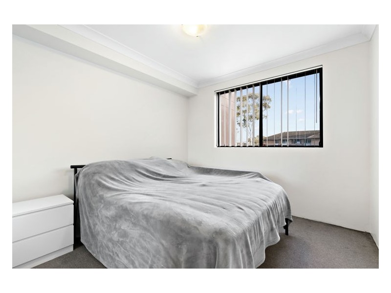 8/17-21 Bruce Street, Blacktown NSW 2148