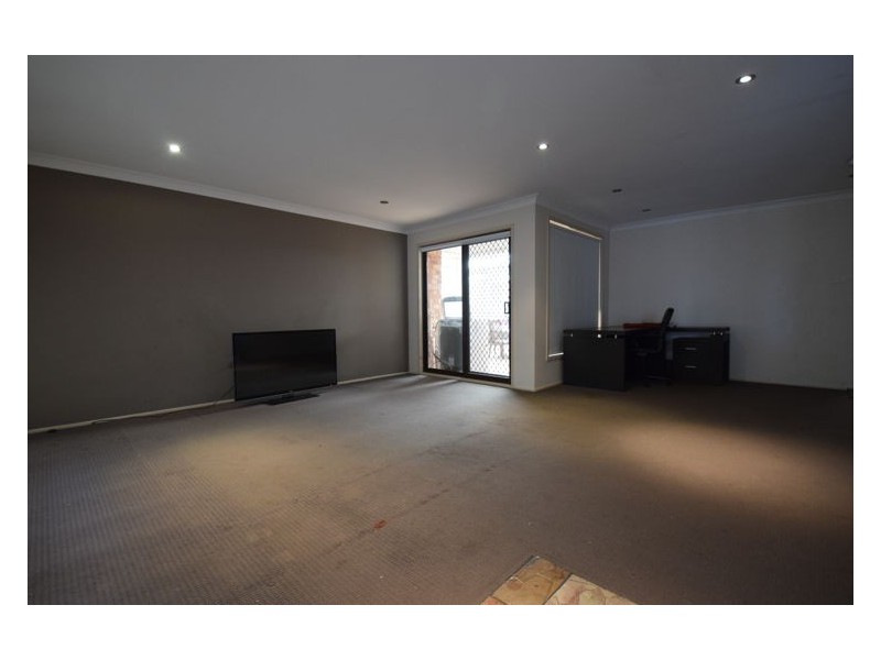 22 Upwey Street, Prospect NSW 2148