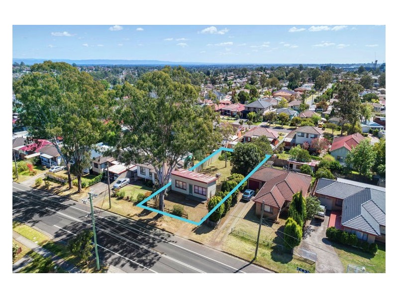 21 Julie Street, Blacktown NSW 2148