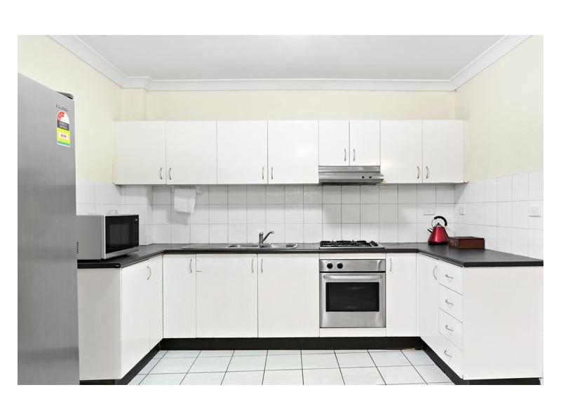 7/9-13 Griffiths Street, Blacktown NSW 2148