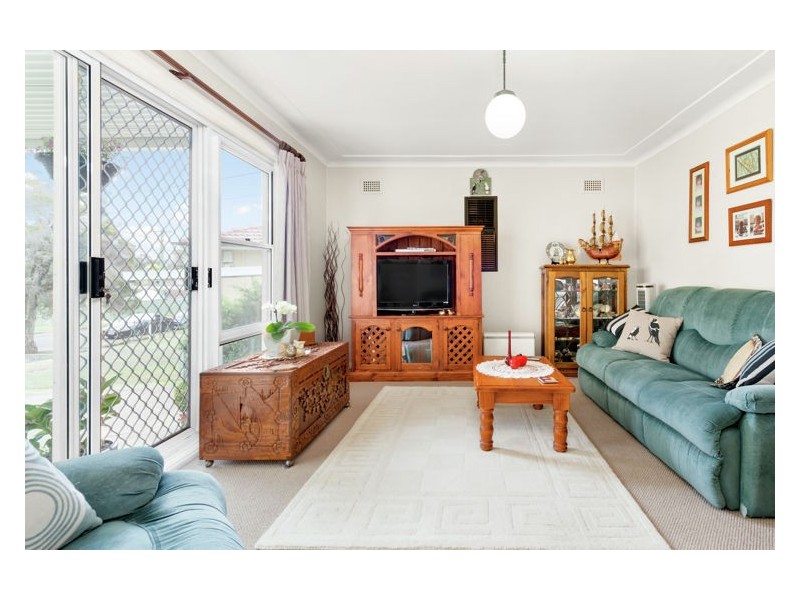 10 Sylvia Street, Blacktown NSW 2148