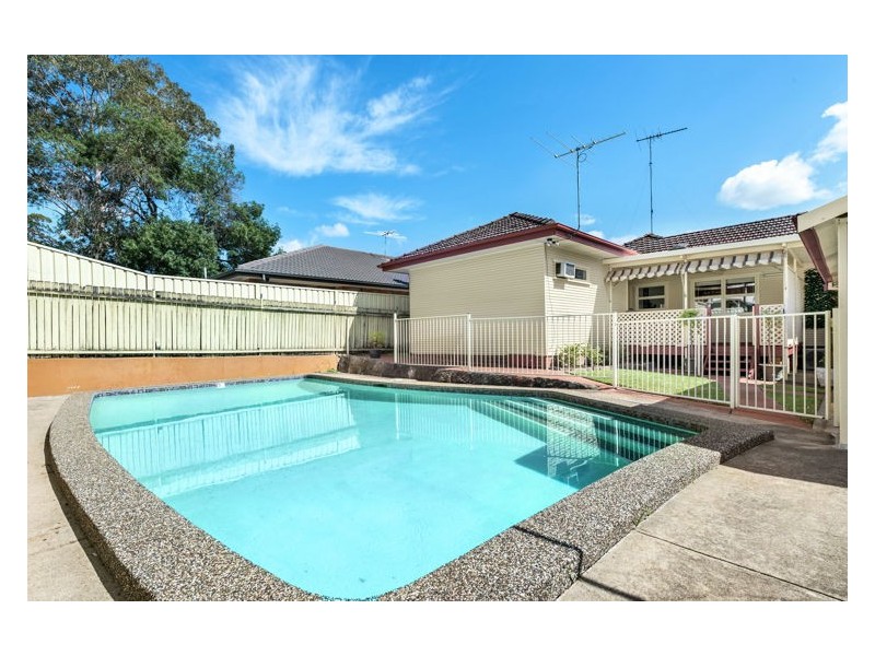 8 Highview Street, Blacktown NSW 2148