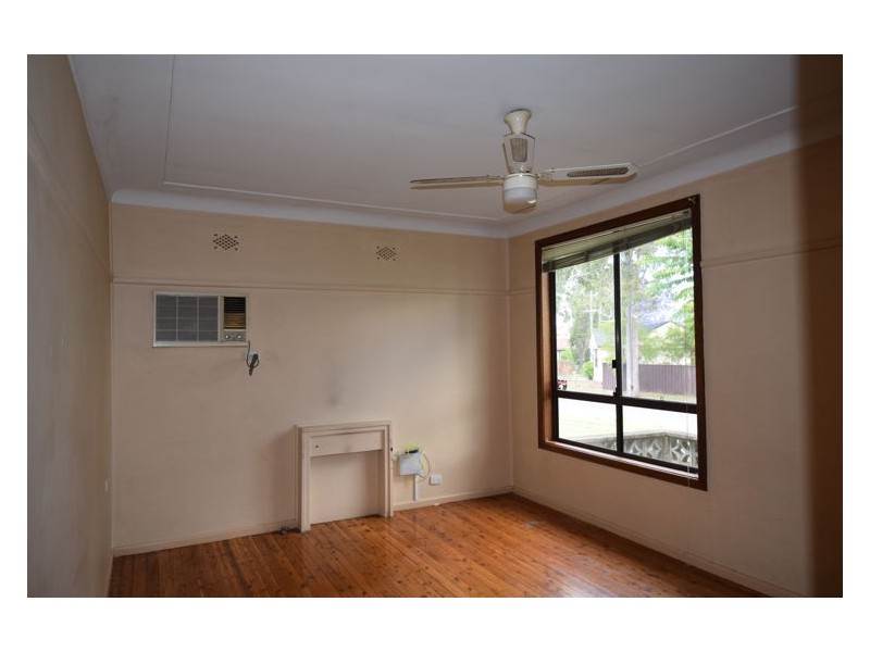 8 Faye Street, Seven Hills NSW 2147