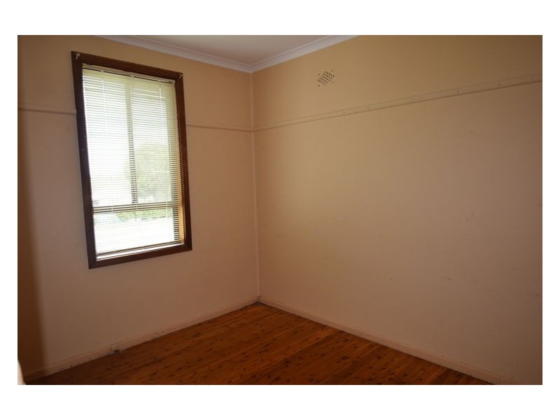 8 Faye Street, Seven Hills NSW 2147