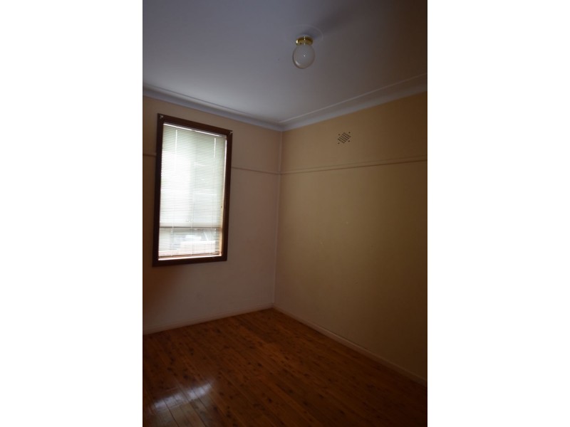 8 Faye Street, Seven Hills NSW 2147