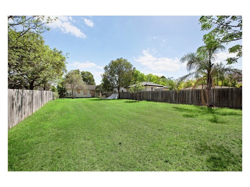 18 Hayes Road, Seven Hills NSW 2147