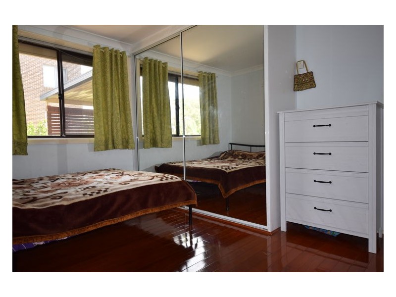 2/17 Short Street, Wentworthville NSW 2145