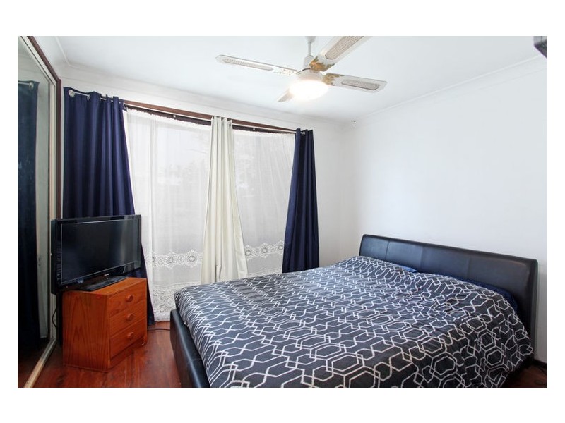 34 Cowley Crescent, Prospect NSW 2148