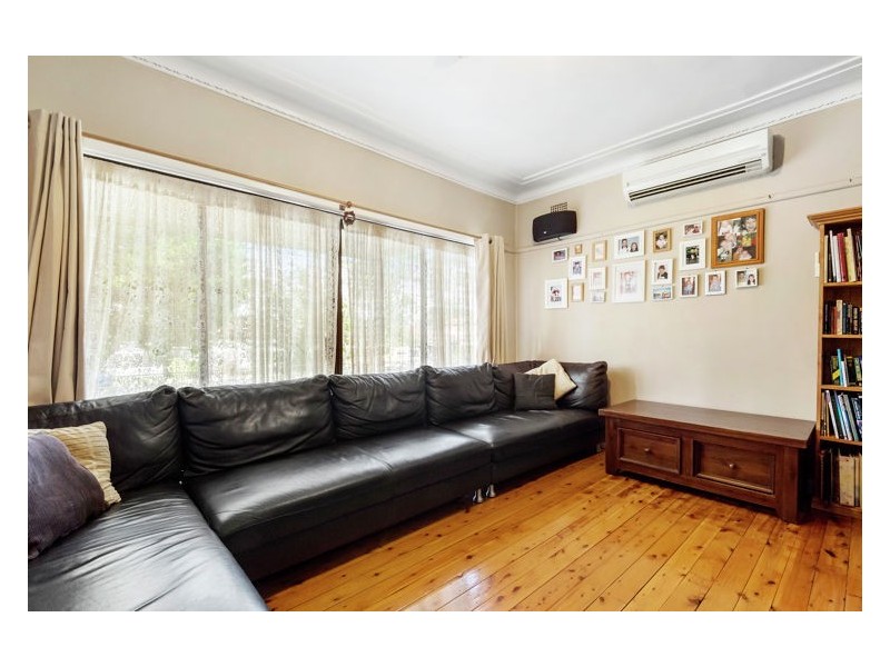 16 Craig Street, Blacktown NSW 2148