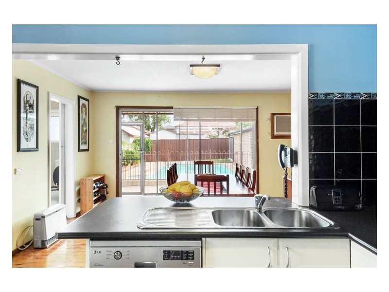 16 Craig Street, Blacktown NSW 2148