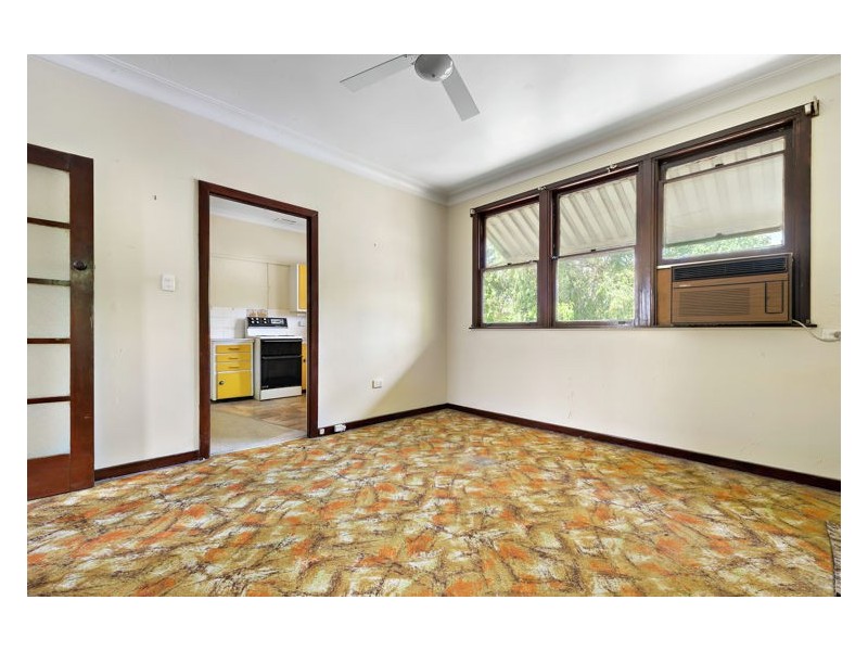 42 Fourth Avenue, Seven Hills NSW 2147