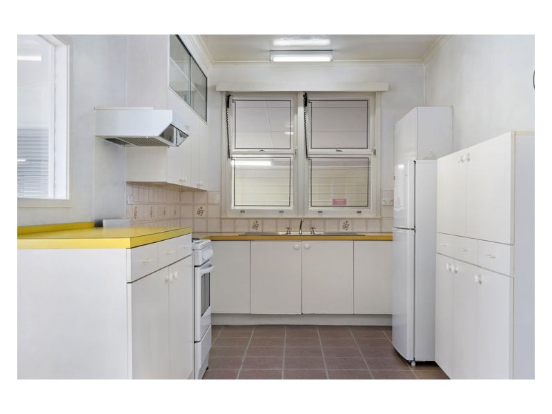 15 Rowley Street, Seven Hills NSW 2147