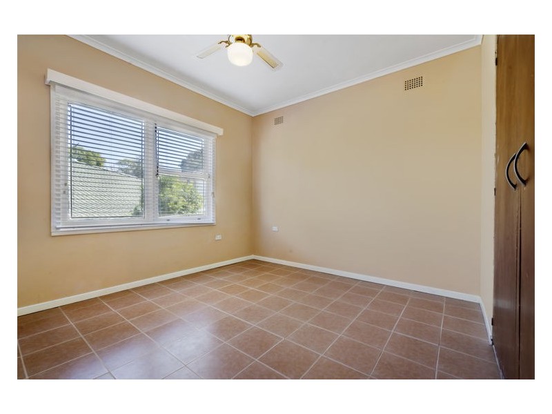 15 Rowley Street, Seven Hills NSW 2147