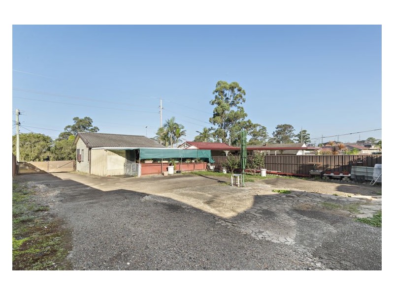 96 Ellam Drive, Seven Hills NSW 2147