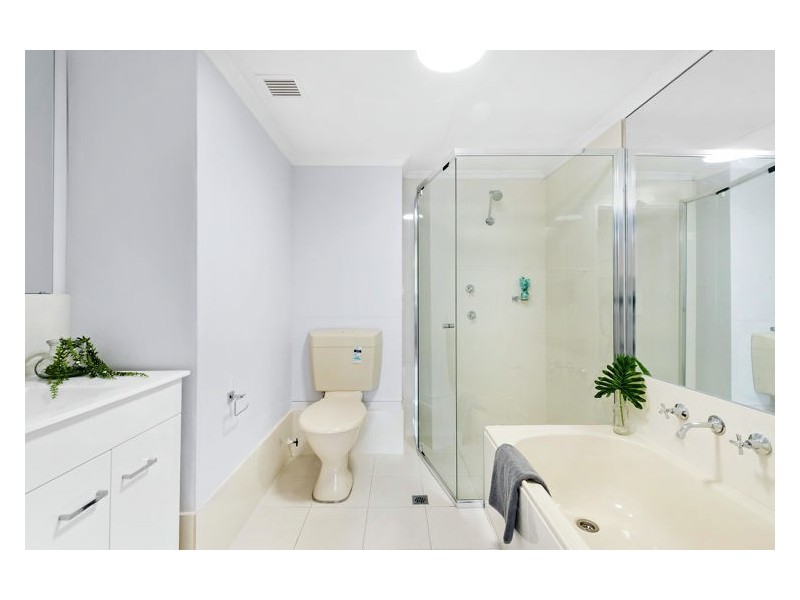 52/5 Griffiths Street, Blacktown NSW 2148