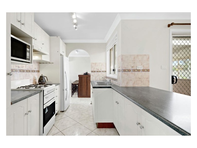 71 Gillian Crescent, Hassall Grove NSW 2761