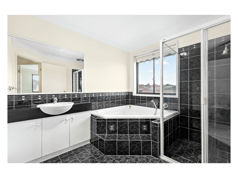 12 Gardenset Grove, Blacktown NSW 2148