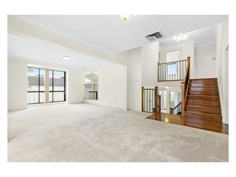 12 Gardenset Grove, Blacktown NSW 2148