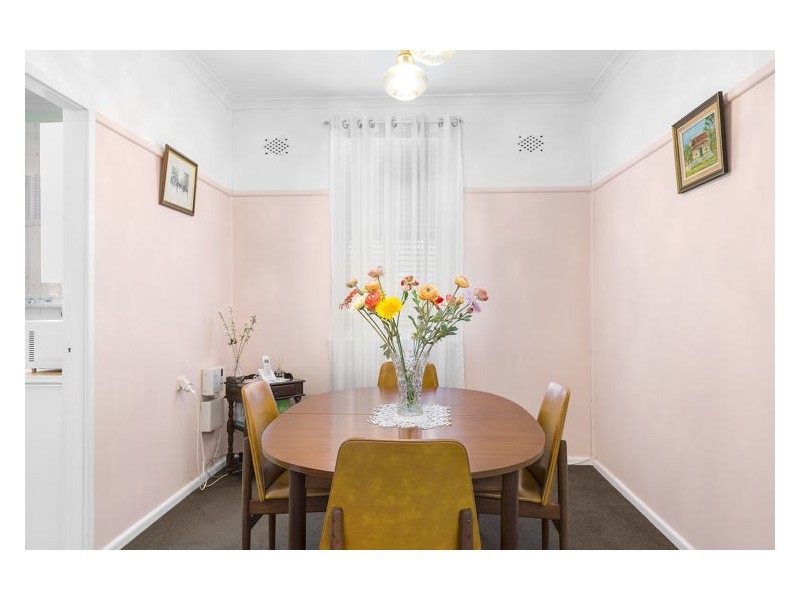 17 Dawn Drive, Seven Hills NSW 2147