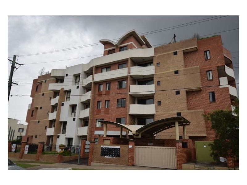 15/20 Clifton Street, Blacktown NSW 2148