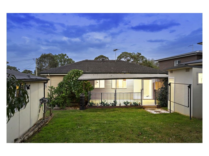 28 Sturt Street, Lalor Park NSW 2147