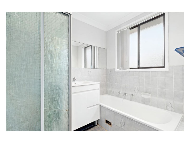 19 Barnfield Place, Dean Park NSW 2761