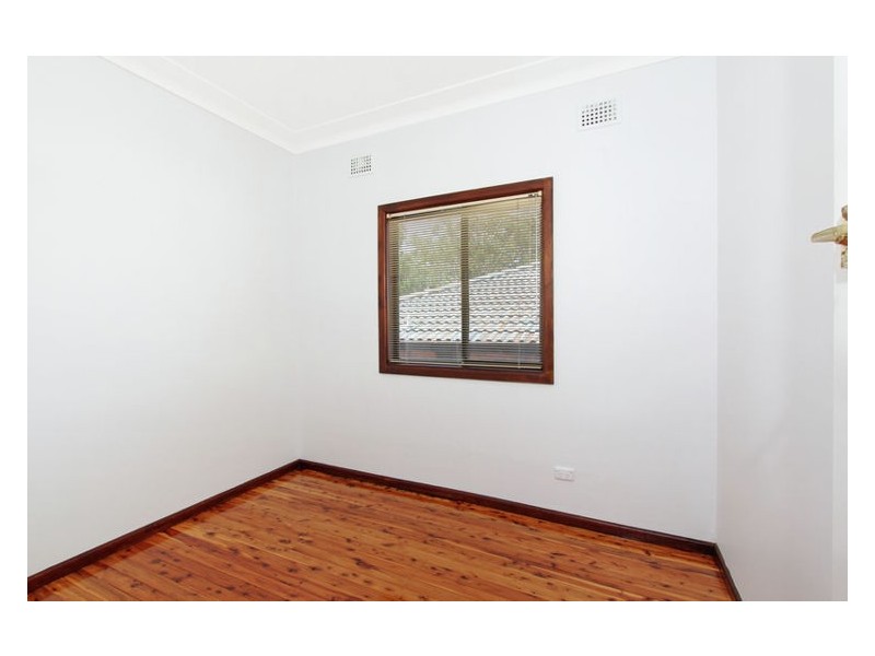 13 Monash Road, Blacktown NSW 2148