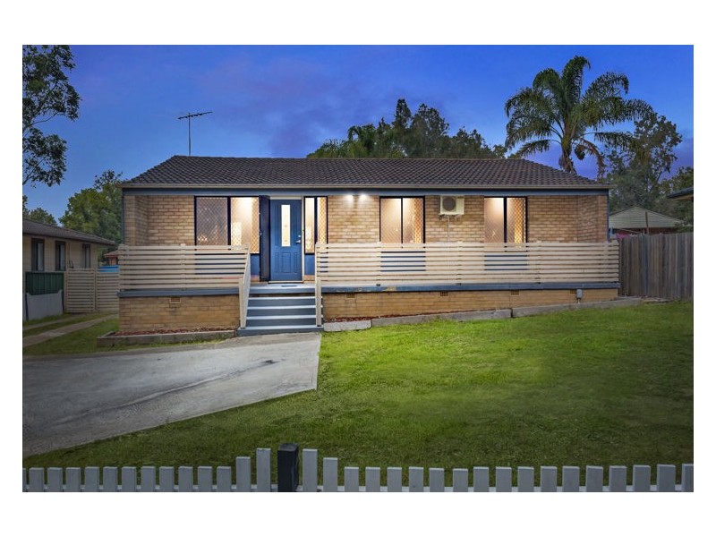 15 Adelphi Crescent, Doonside NSW 2767