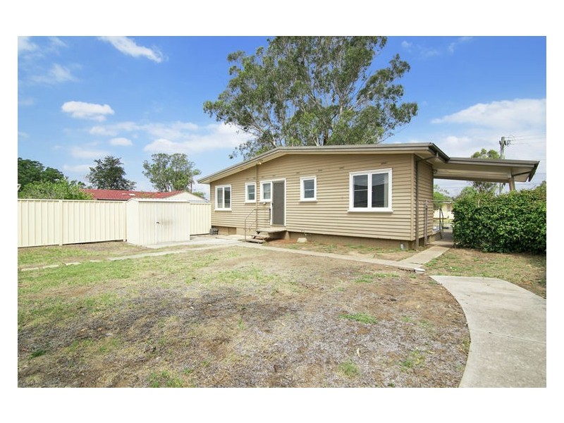 25 Kilbride Avenue, Dharruk NSW 2770