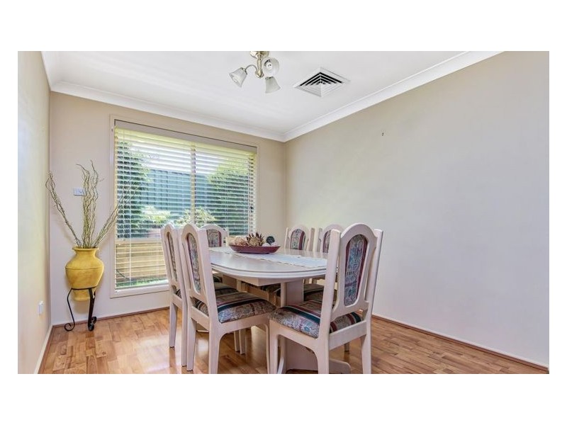 9 Denton Grove, Quakers Hill NSW 2763