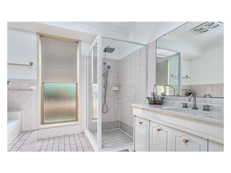 9 Denton Grove, Quakers Hill NSW 2763