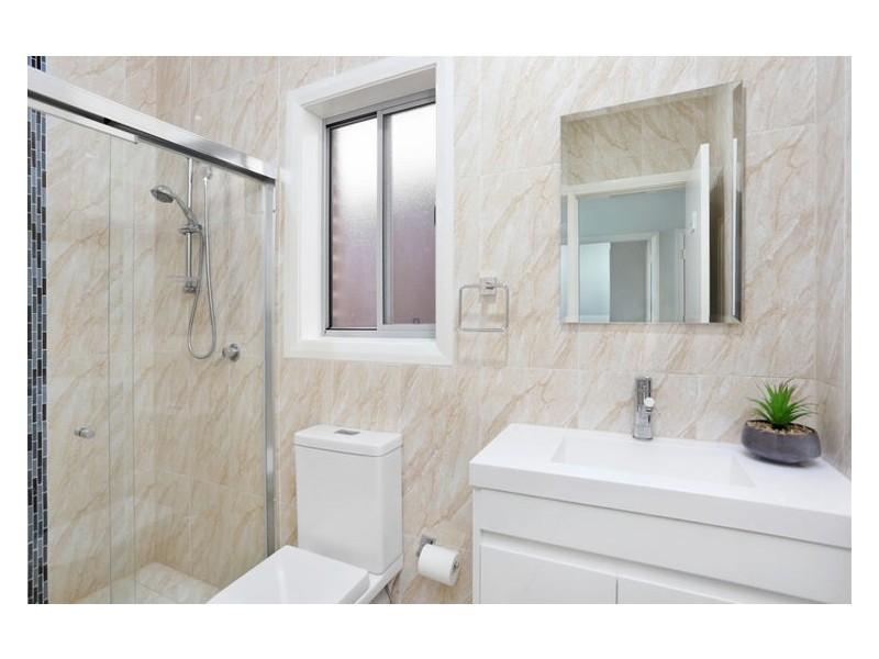 52 Waring Crescent, Plumpton NSW 2761