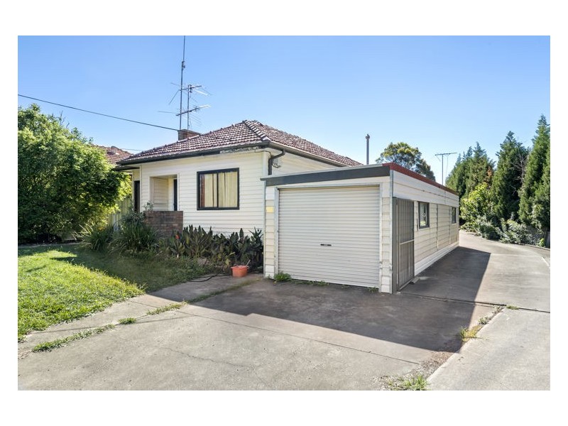 6 Lorraine Street, Seven Hills NSW 2147