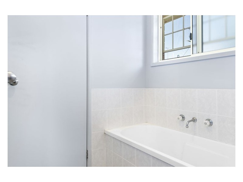 6 Lorraine Street, Seven Hills NSW 2147