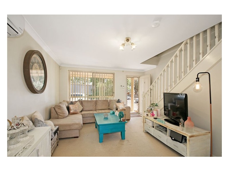 3/213 Quakers Road, Quakers Hill NSW 2763