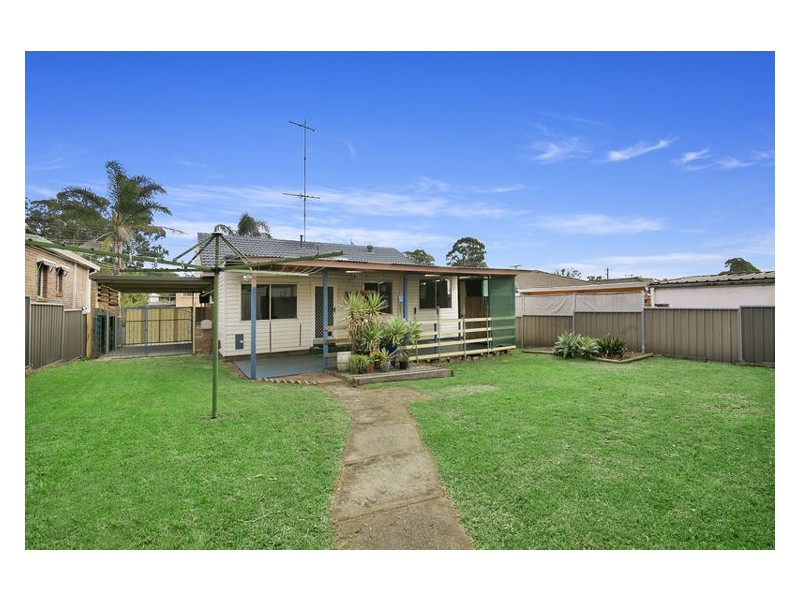 35 Julie Street, Blacktown NSW 2148