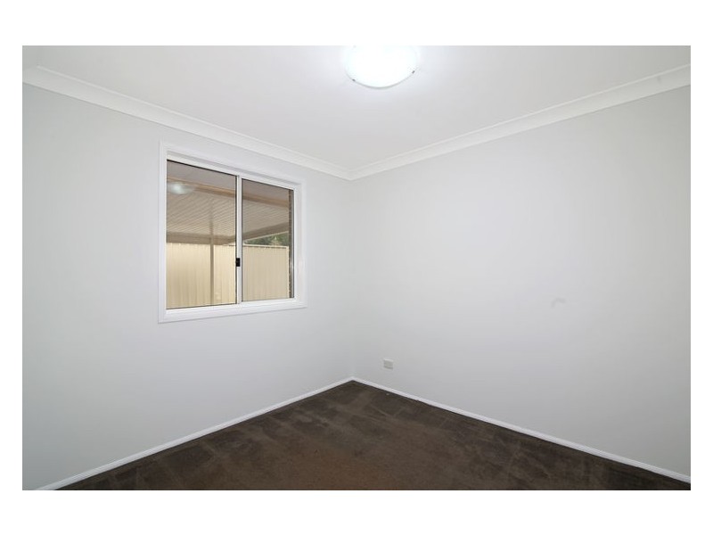 4 Olympus Drive, St Clair NSW 2759