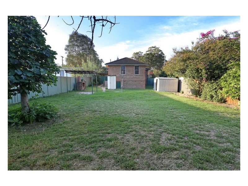 32 Jean Street, Seven Hills NSW 2147
