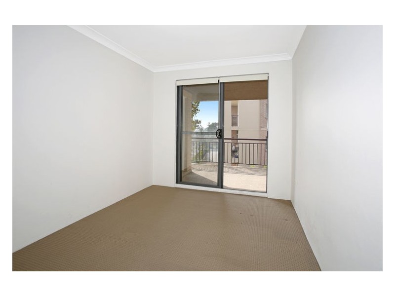 21/5-9 Fourth Avenue, Blacktown NSW 2148