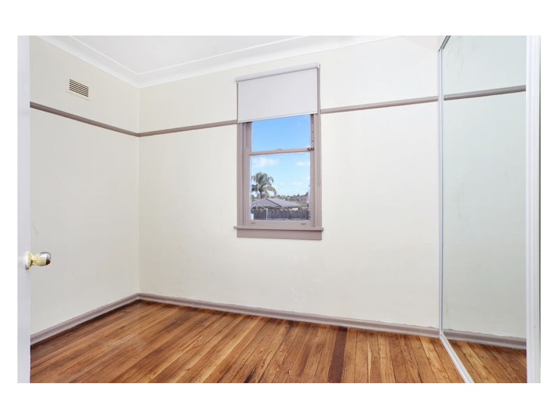 18 Hayes Avenue, Seven Hills NSW 2147