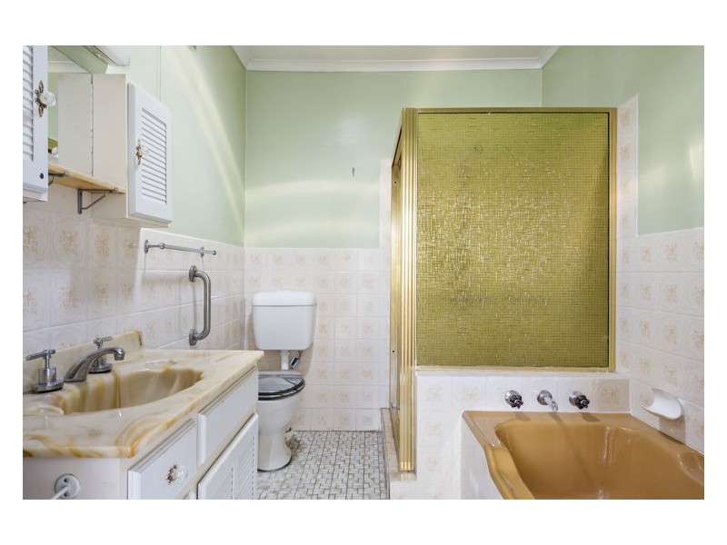 2 Rowley Street, Seven Hills NSW 2147