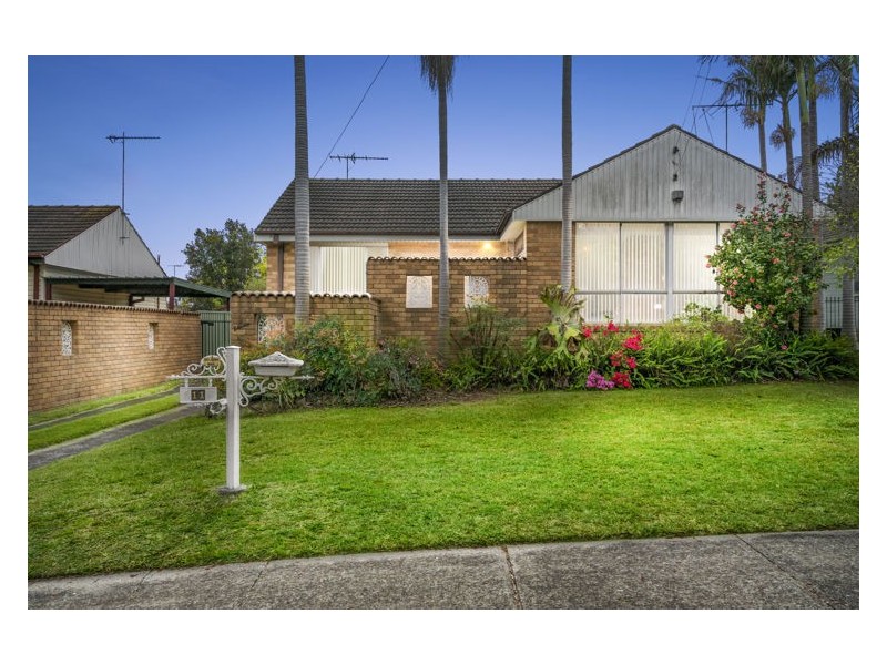 11 Hayes Road, Seven Hills NSW 2147