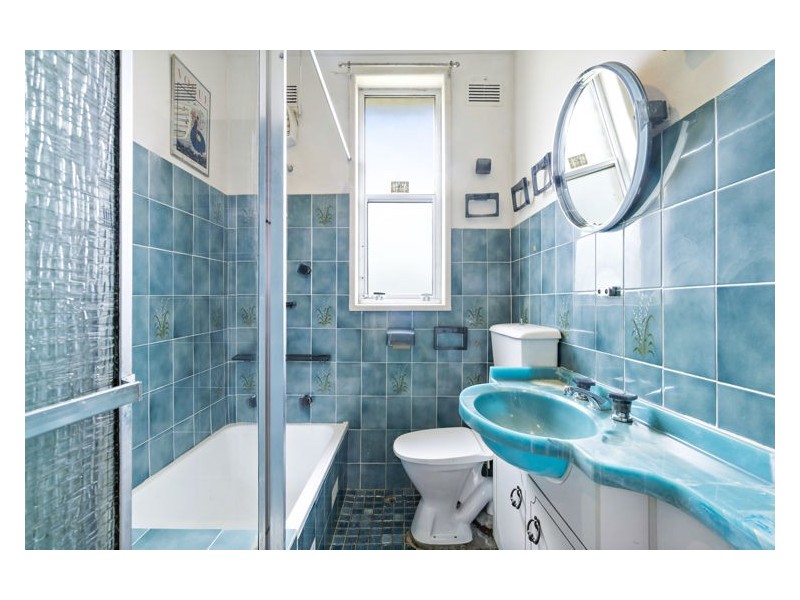 11 Hayes Road, Seven Hills NSW 2147